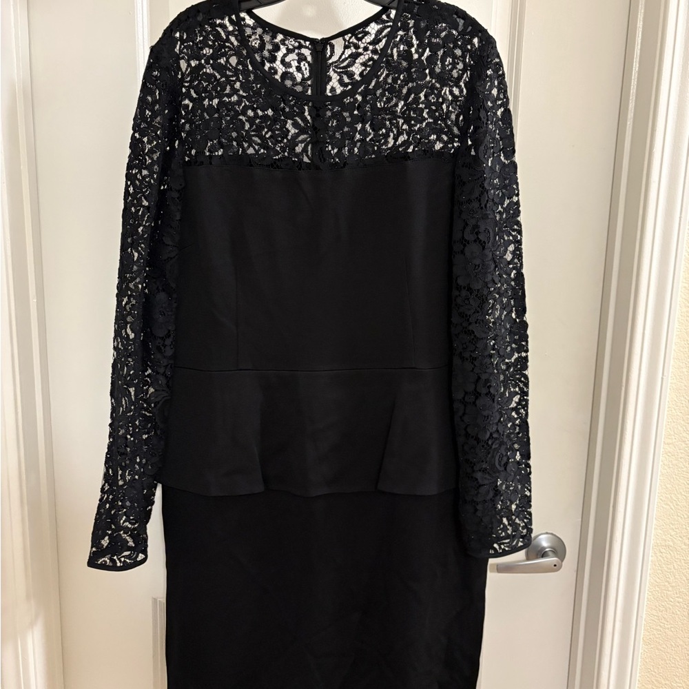 St. John Black Lace Long Sleeve Dress